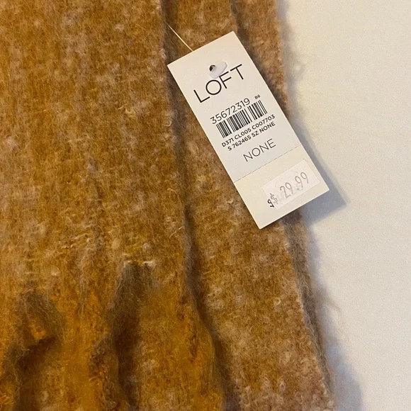 LOFT Warm Tan Fringe Scarf/ wrap NEW! - Picture 3 of 6